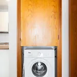 Apartament Home2book Cozy Urban Retreat With Balcony